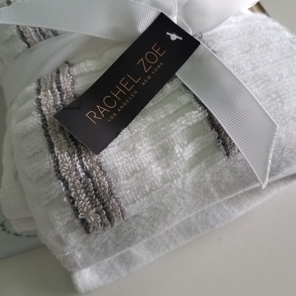 Tray + Rachel Zoe Wash Cloth Set - Picture 3 of 10